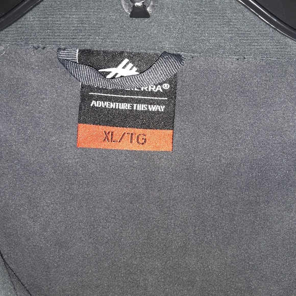 Jacket - Picture 3 of 9